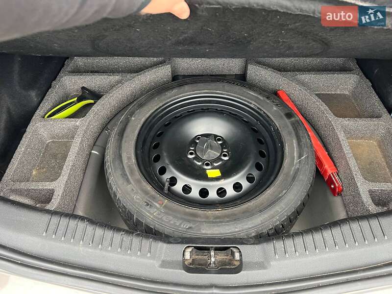 Седан Ford Mondeo 2012 в Черкассах