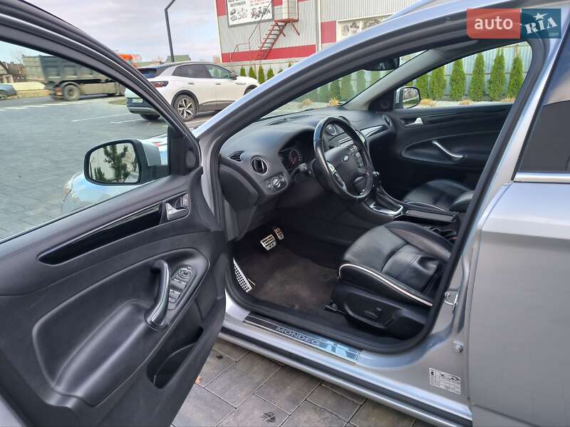 Универсал Ford Mondeo 2013 в Луцке