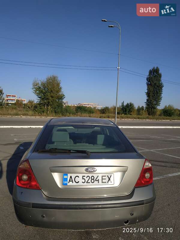 Лифтбек Ford Mondeo 2001 в Киеве