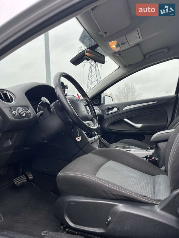 Универсал Ford Mondeo 2010 в Киеве