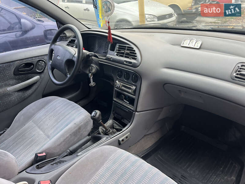 Седан Ford Mondeo 1993 в Полтаві фото 7 Седан Ford Mondeo 1993 в Полтаві