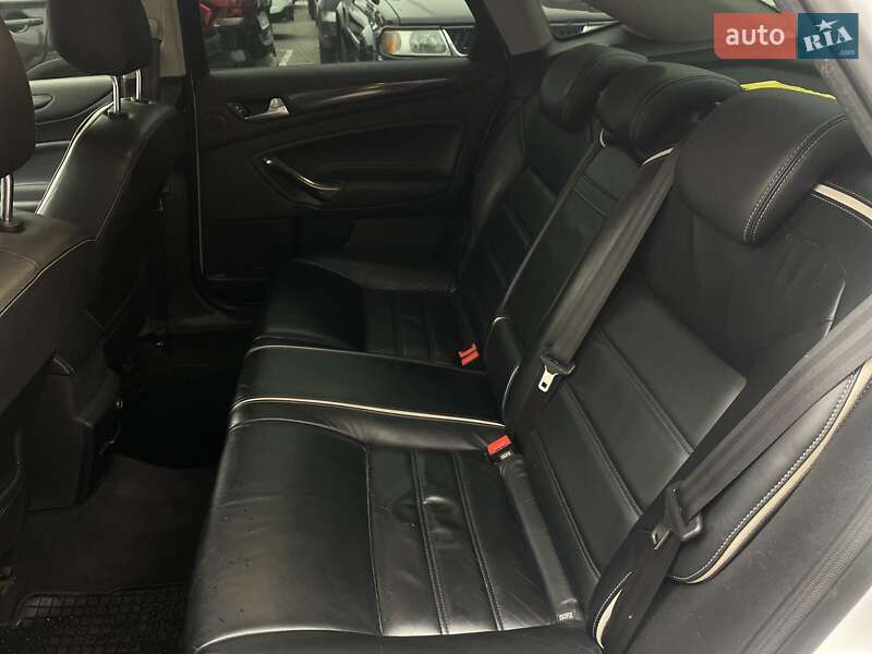 Седан Ford Mondeo 2011 в Дніпрі