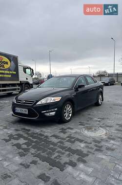 Седан Ford Mondeo 2011 в Святопетровское