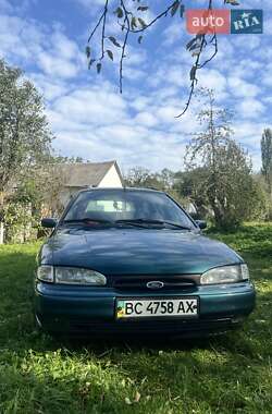 Універсал Ford Mondeo 1993 в Львові