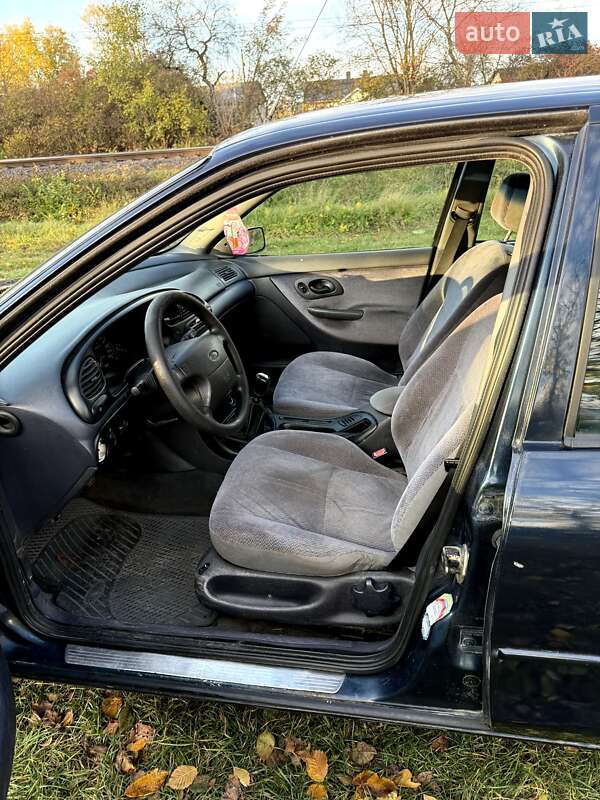 Лифтбек Ford Mondeo 1997 в Бродах фото 9 Лифтбек Ford Mondeo 1997 в Бродах