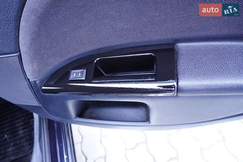 Универсал Ford Mondeo 2003 в Стрые