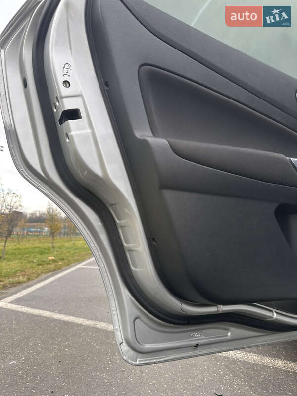 Универсал Ford Mondeo 2008 в Ивано-Франковске фото 21 Универсал Ford Mondeo 2008 в Ивано-Франковске