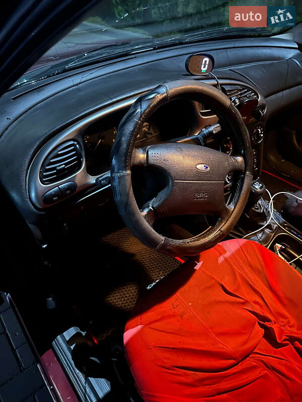 Универсал Ford Mondeo 1998 в Ровно фото 9 Универсал Ford Mondeo 1998 в Ровно