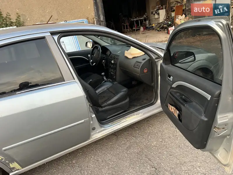 Ford Mondeo 2003 VIN WF04XXGBB43D31808 фото оголошення 8 з 47