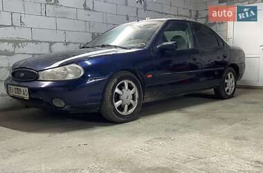 Седан Ford Mondeo 1997 в Самборе