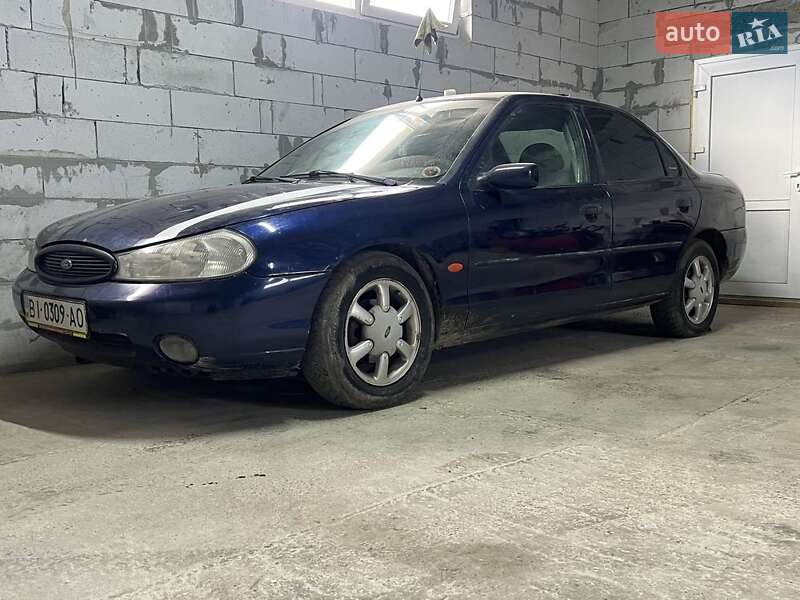 Седан Ford Mondeo 1997 в Самборі