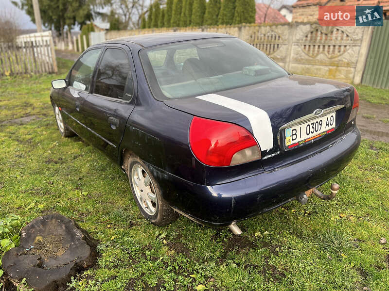 Седан Ford Mondeo 1997 в Самборі