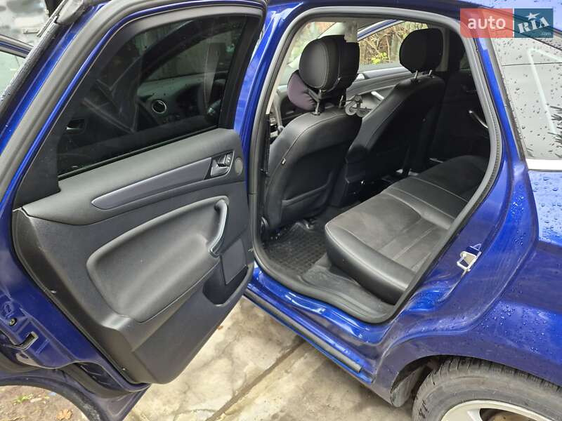 Лифтбек Ford Mondeo 2014 в Львове фото 10 Лифтбек Ford Mondeo 2014 в Львове