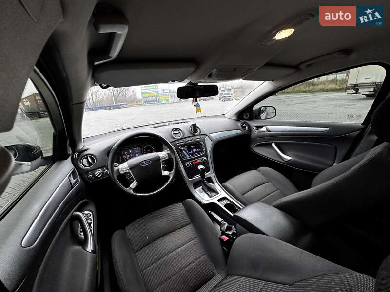 Седан Ford Mondeo 2011 в Харькове