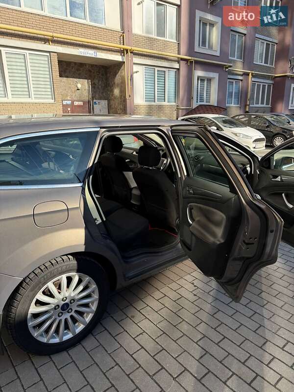 Універсал Ford Mondeo 2011 в Хмельницькому