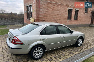 Седан Ford Mondeo 2000 в Львове