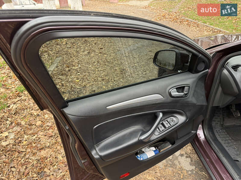 Ліфтбек Ford Mondeo 2009 в Чернівцях