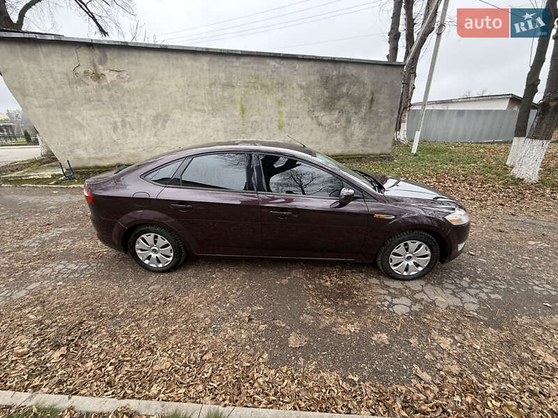 Ліфтбек Ford Mondeo 2009 в Чернівцях