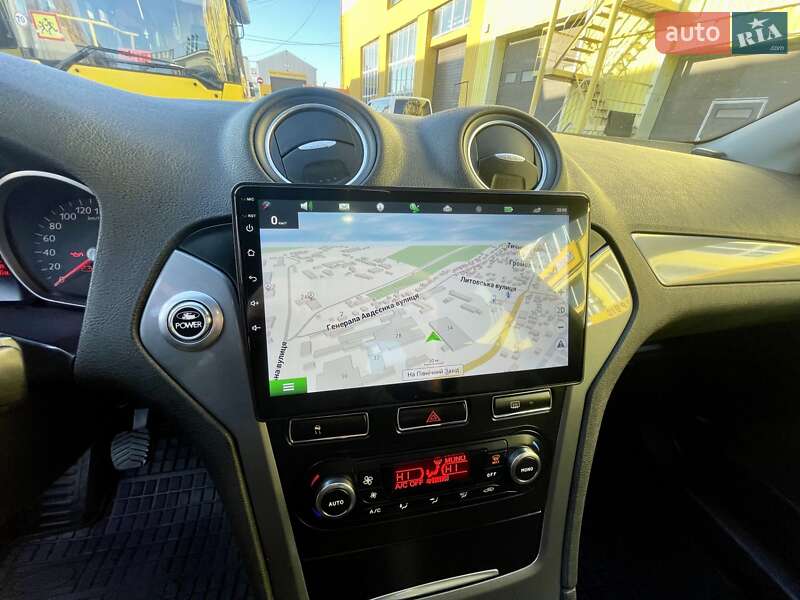 Ліфтбек Ford Mondeo 2013 в Чернігові