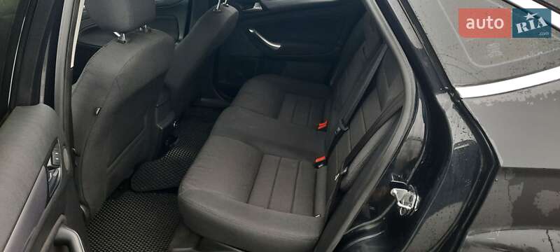 Лифтбек Ford Mondeo 2013 в Ирпене