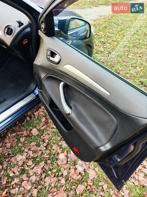 Седан Ford Mondeo 2007 в Сумах