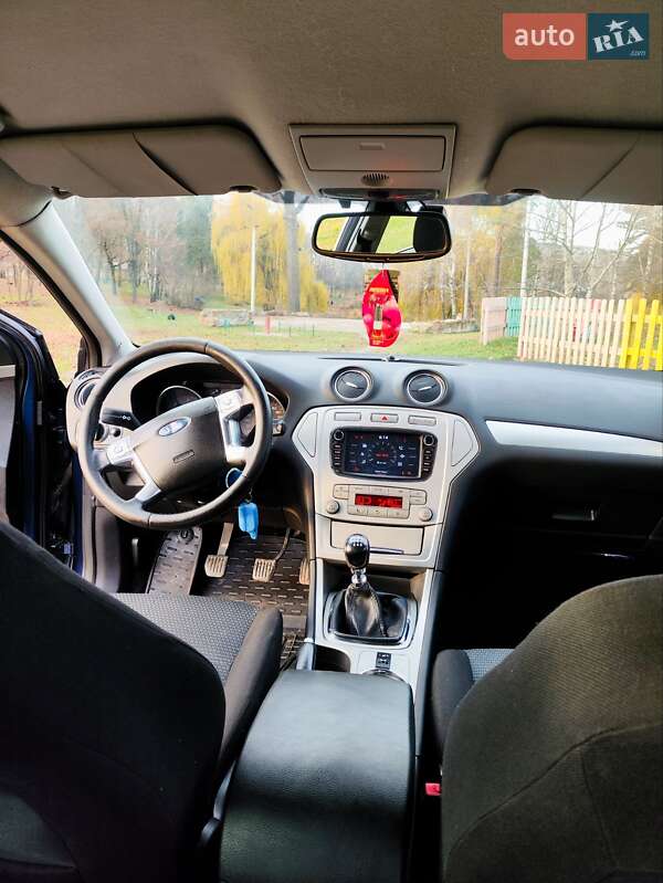 Седан Ford Mondeo 2007 в Сумах