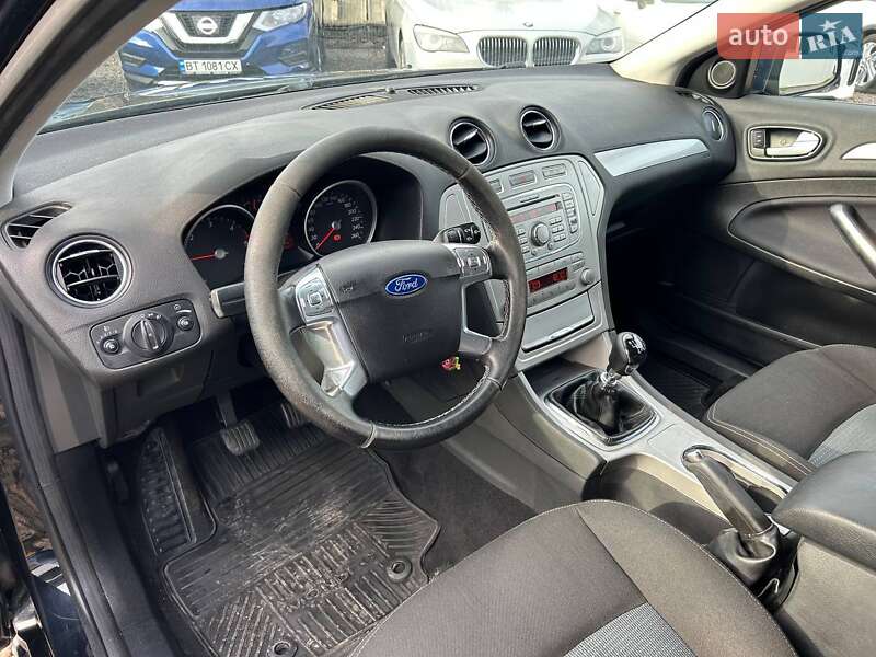 Седан Ford Mondeo 2010 в Одессе