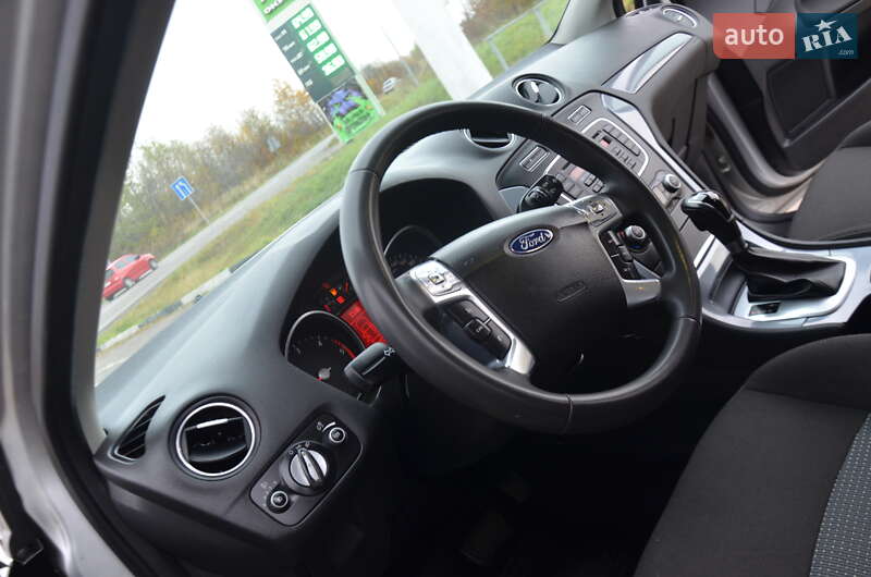 Седан Ford Mondeo 2013 в Дрогобыче фото 36 Седан Ford Mondeo 2013 в Дрогобыче