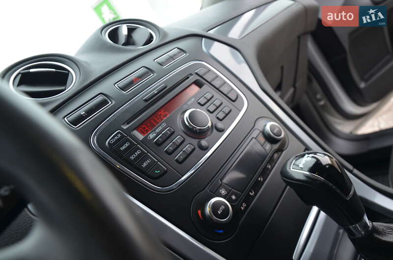 Седан Ford Mondeo 2013 в Дрогобыче фото 41 Седан Ford Mondeo 2013 в Дрогобыче