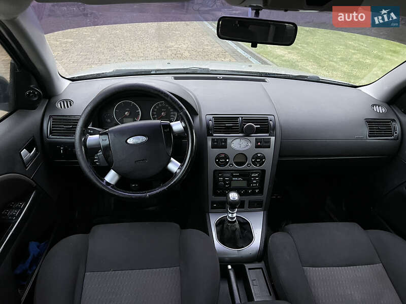 Седан Ford Mondeo 2000 в Львові