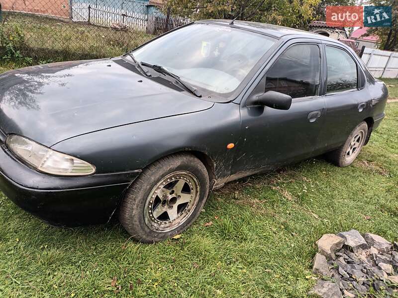 Седан Ford Mondeo 1993 в Демидовке фото 4 Седан Ford Mondeo 1993 в Демидовке