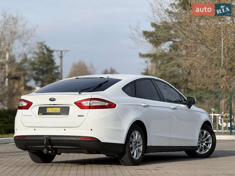 Лифтбек Ford Mondeo 2017 в Киеве
