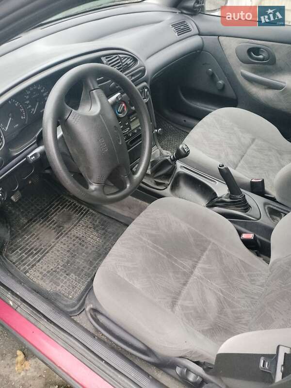 Седан Ford Mondeo 1997 в Киеве