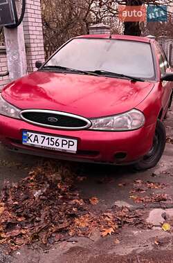 Седан Ford Mondeo 1997 в Киеве