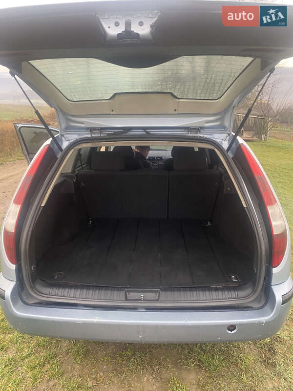 Універсал Ford Mondeo 2004 в Герці фото 3 Універсал Ford Mondeo 2004 в Герці