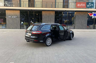 Універсал Ford Mondeo 2011 в Ужгороді