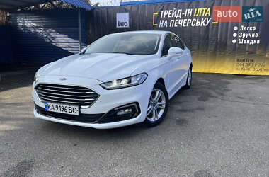 Лифтбек Ford Mondeo 2019 в Киеве