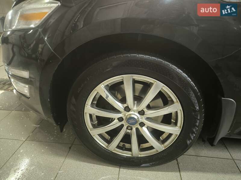 Лифтбек Ford Mondeo 2013 в Киеве