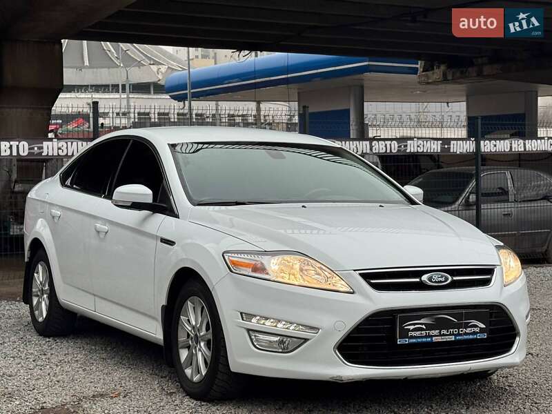 Седан Ford Mondeo 2012 в Дніпрі
