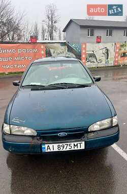 Лифтбек Ford Mondeo 1993 в Боярке