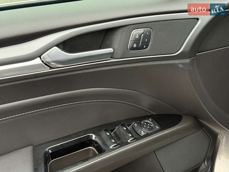 Універсал Ford Mondeo 2015 в Києві фото 40 Універсал Ford Mondeo 2015 в Києві