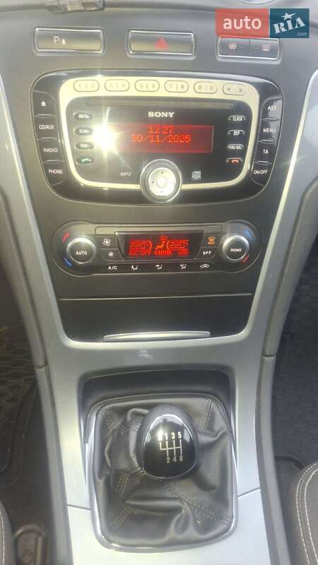 Универсал Ford Mondeo 2011 в Сарнах