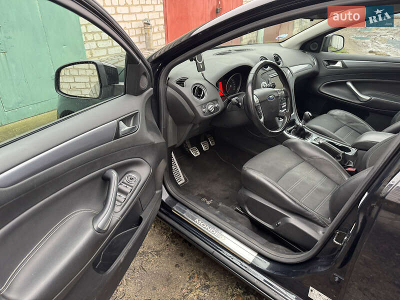 Універсал Ford Mondeo 2012 в Черкасах