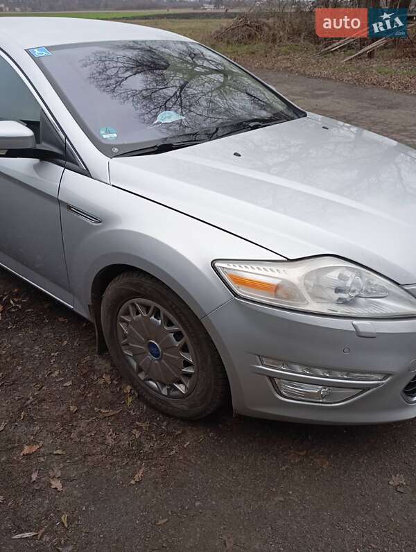 Универсал Ford Mondeo 2011 в Козельщине