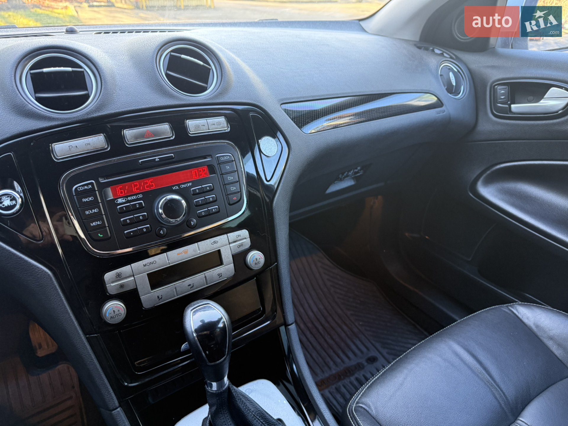 2010 Ford Mondeo - мініатюра 45