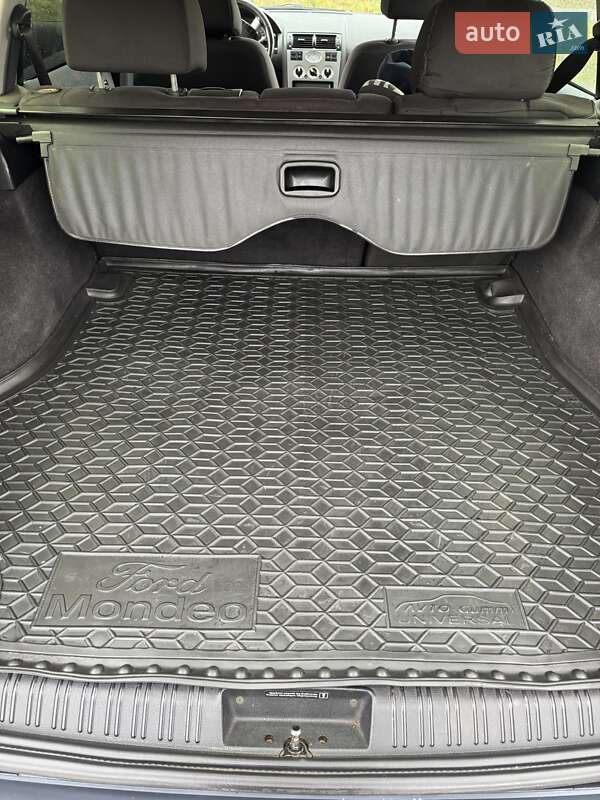 Універсал Ford Mondeo 2001 в Львові