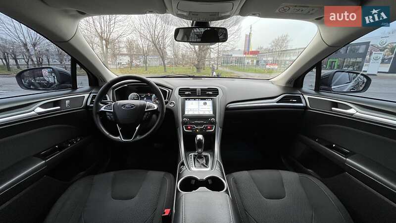 Лифтбек Ford Mondeo 2017 в Николаеве