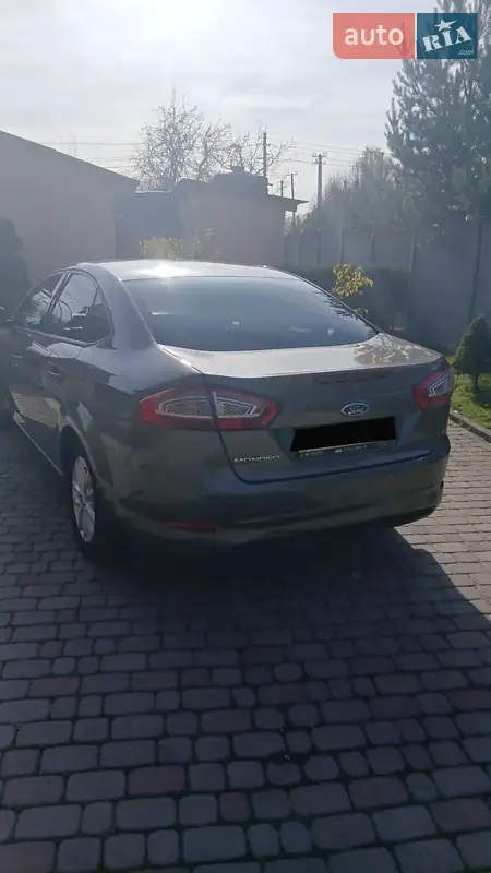 Ford Mondeo