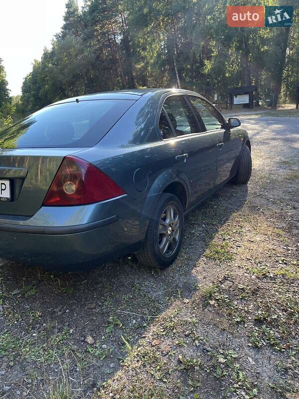 Универсал Ford Mondeo 2002 в Бобровице