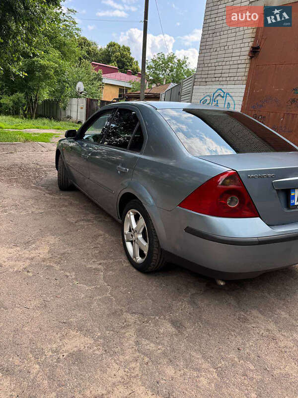 Седан Ford Mondeo 2001 в Чернигове